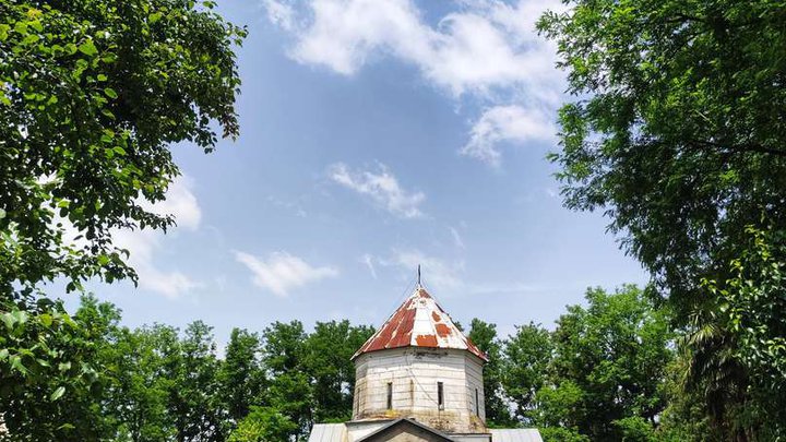ქრისტეს მაცხოვრის საკათედრო ტაძარი ტყვირში