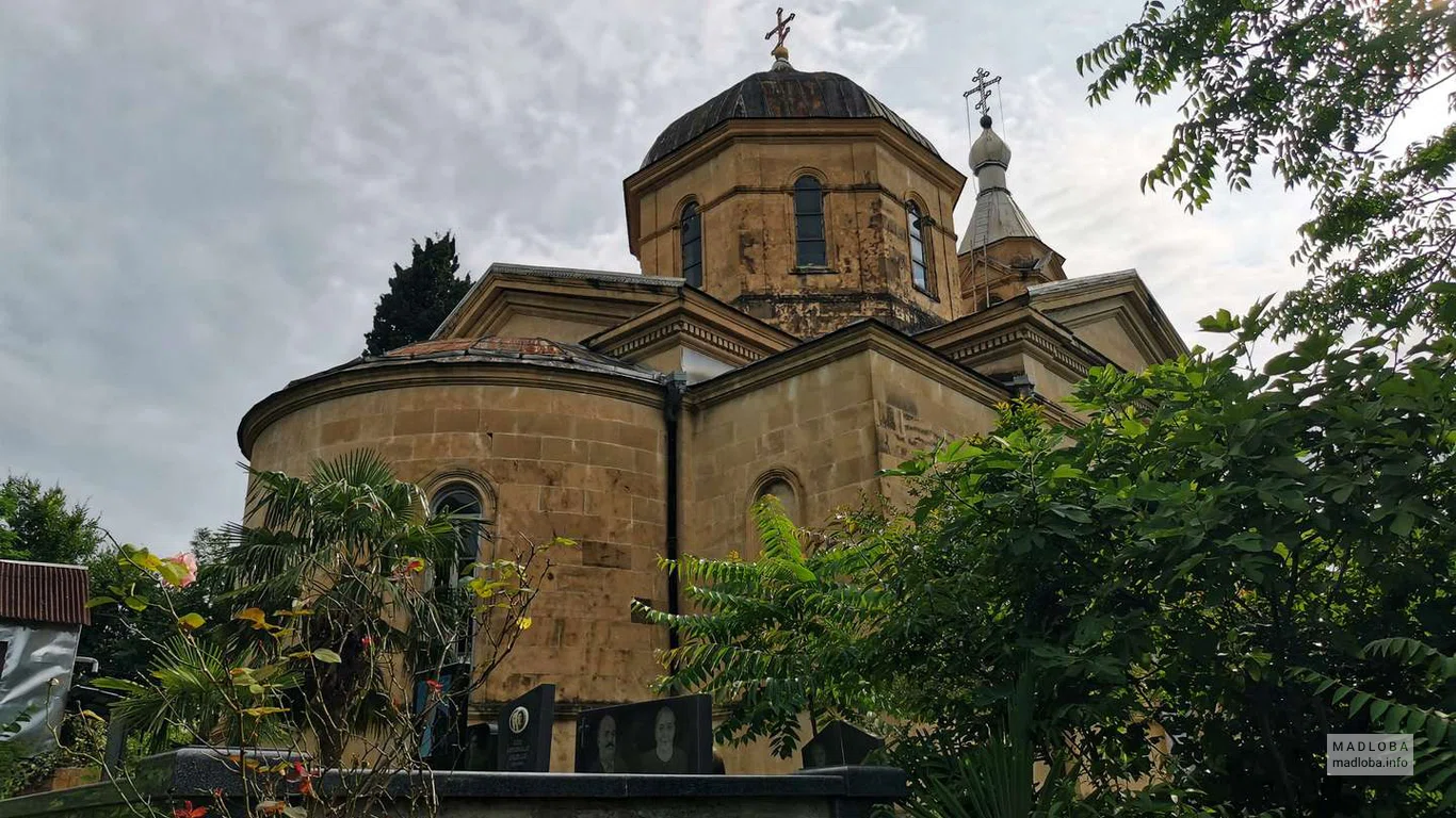 Temple Mtsvane Kvavila (Green Flower)