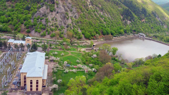 Khrami hydroelectric power station