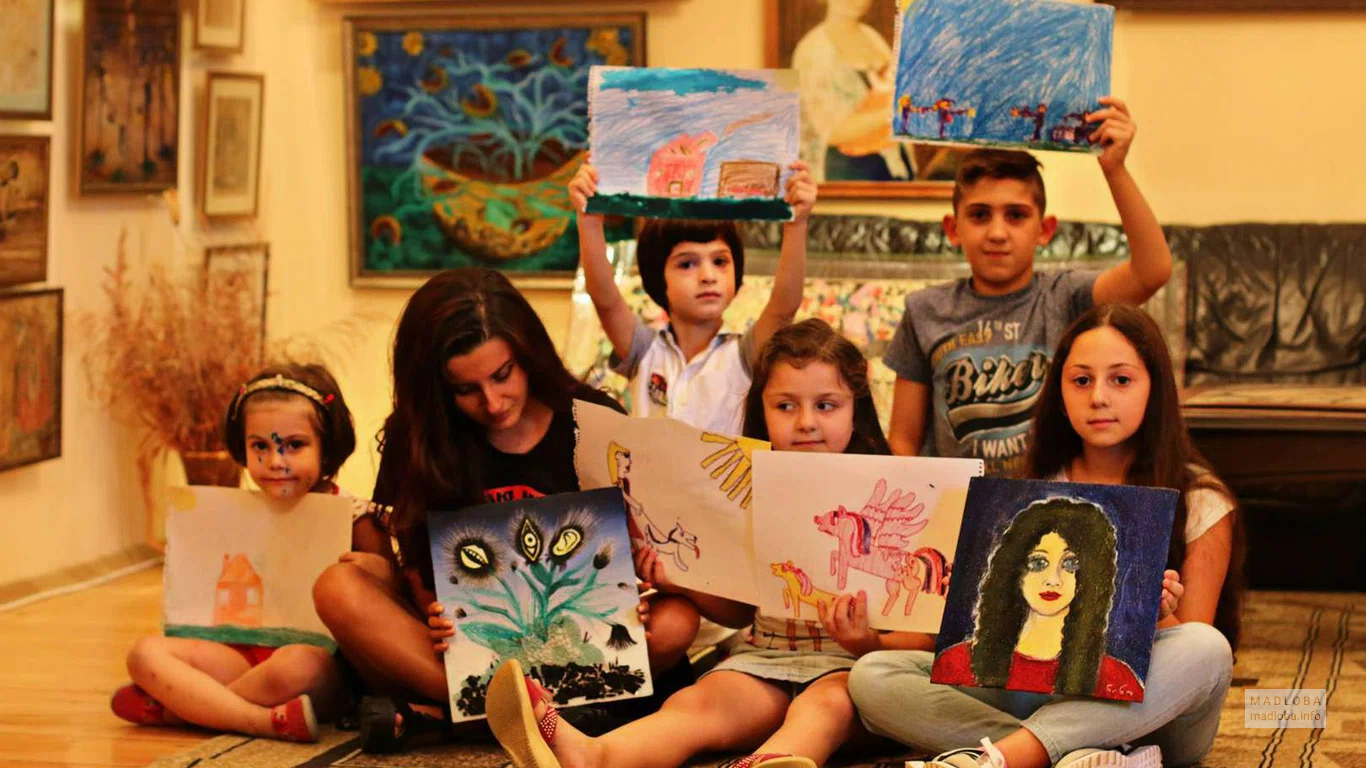 Art studio of Kristina Robakidze