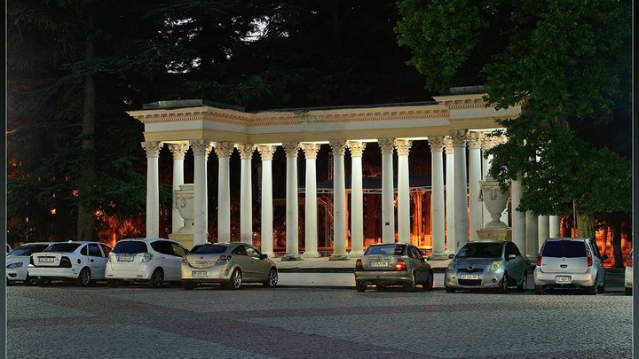 Colonnade in Kutaisi Boulevard Park