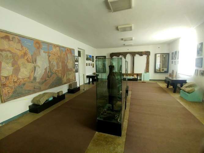 🏛️ Georgiy Khorguashvili Museum of Local History in Kaspi: history, artifacts and exhibits - a guide to the culture of Georgia 🇬🇪