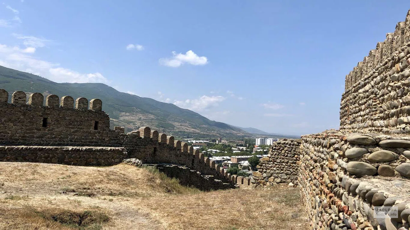 Территория крепости Гори