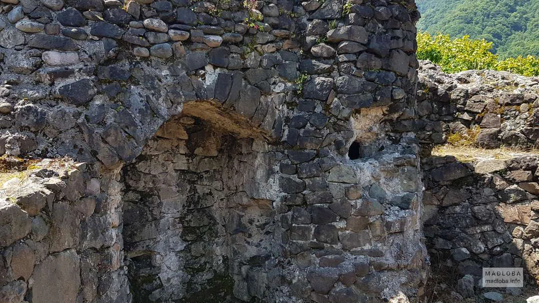 The fortress of Gvara