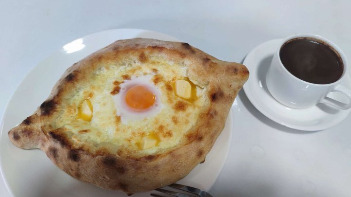 Кушай, дорогой!