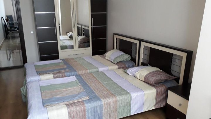Apartment (Tbel Abuseridze St. 5)