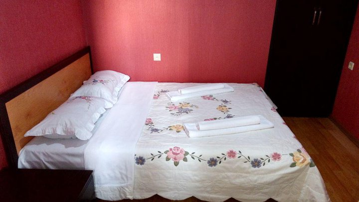 Apartment (Tbel Abuseridze St. 5)