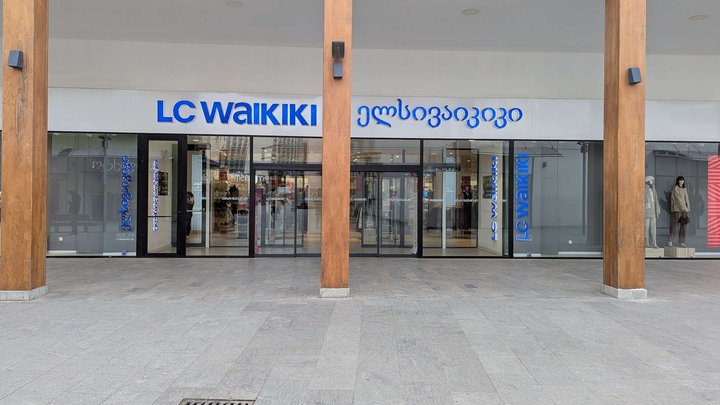 LC Waikiki (ისთ პოინტი)