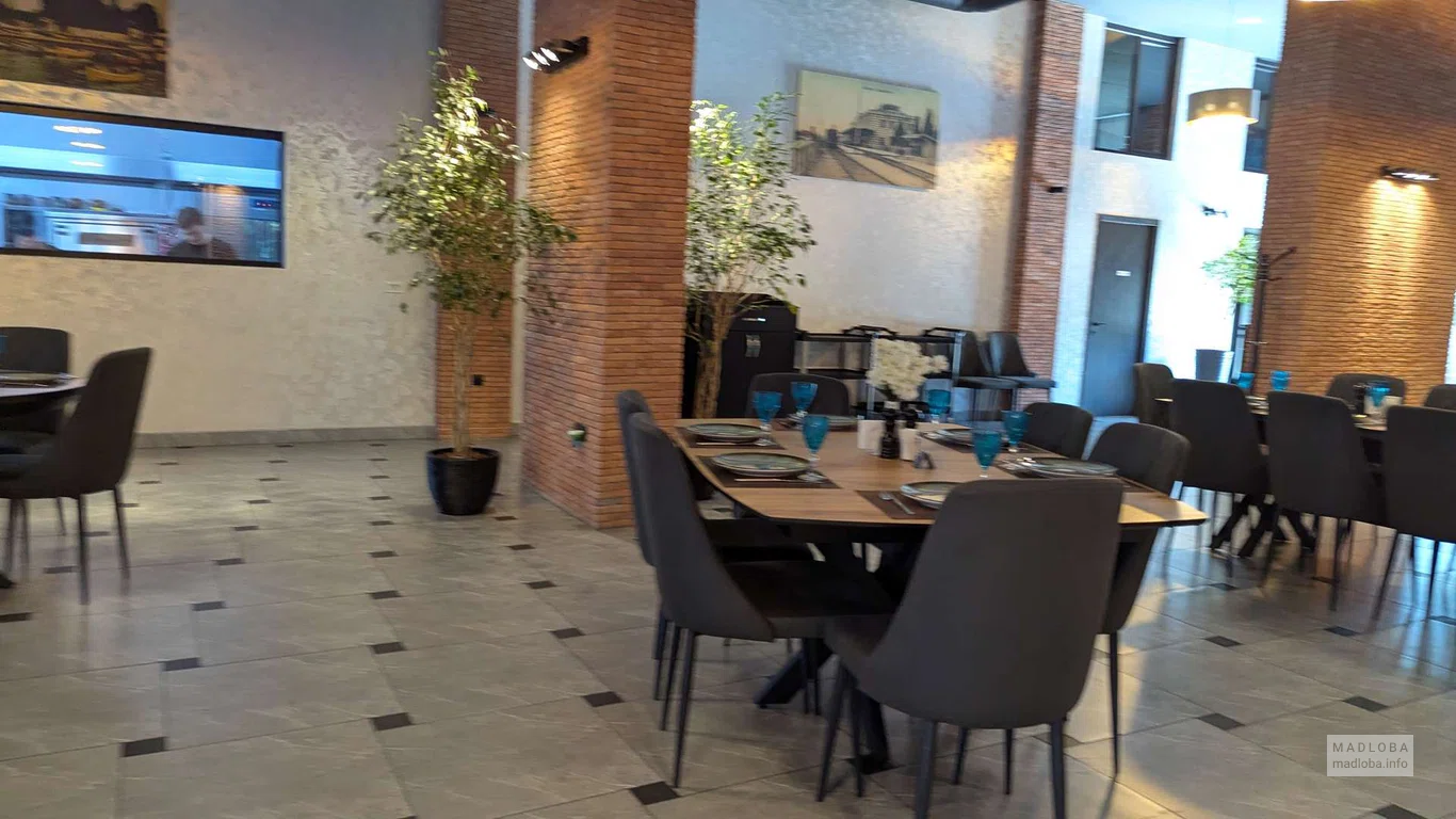 Посадочные места в ресторане Lima Restaurant