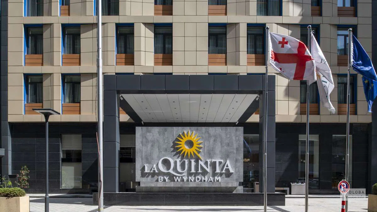 Отель La Quinta by Wyndham — комфорт и сервис мирового уровня в центре Батуми