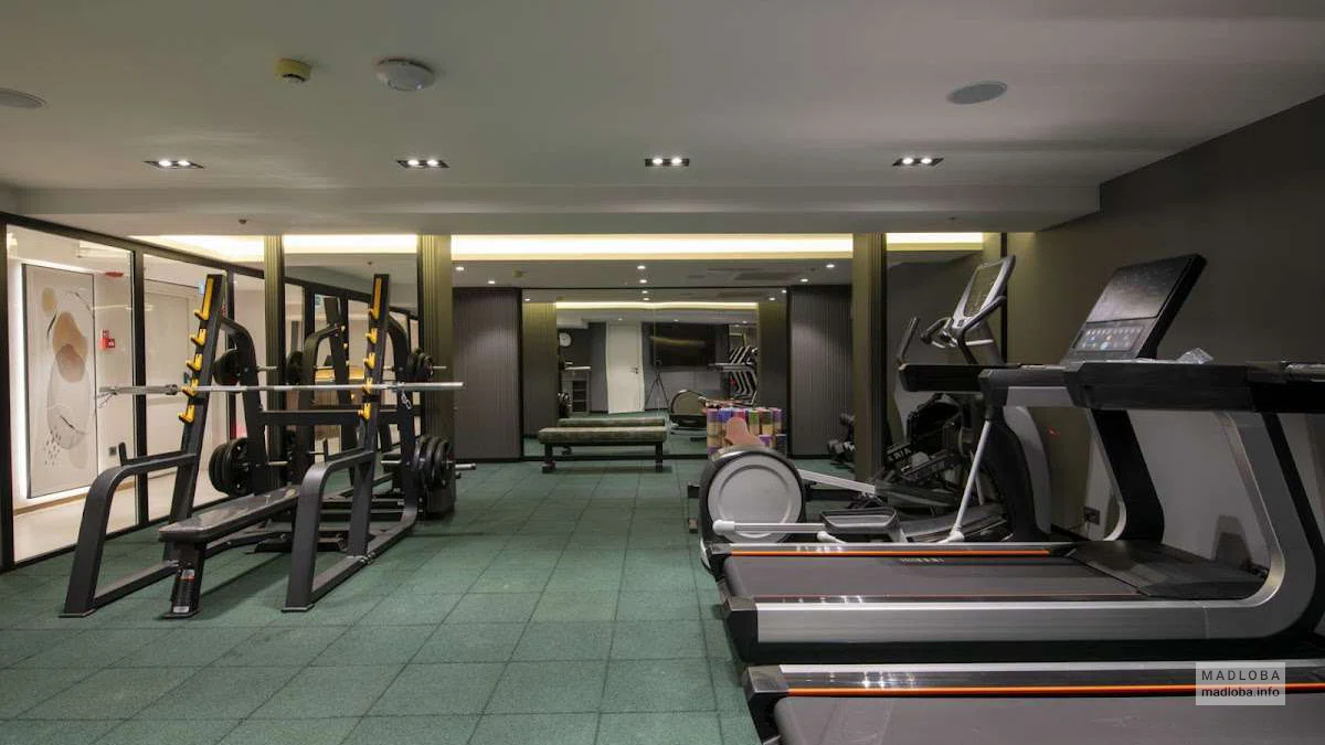 Спорт зал в отеле La Quinta by Wyndham