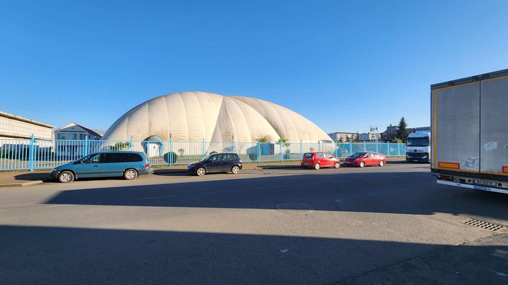 Ice Palace (ice rink)