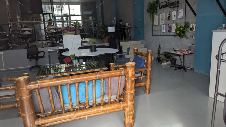 Coworking Batumi LendSpace
