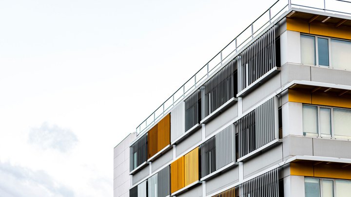 Level Estate