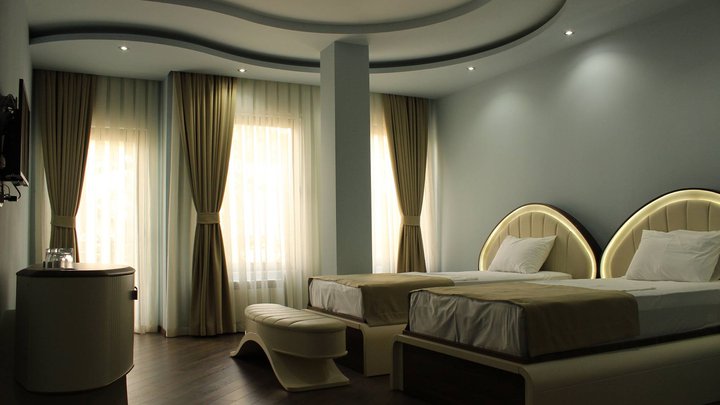 Light Palace Hotel