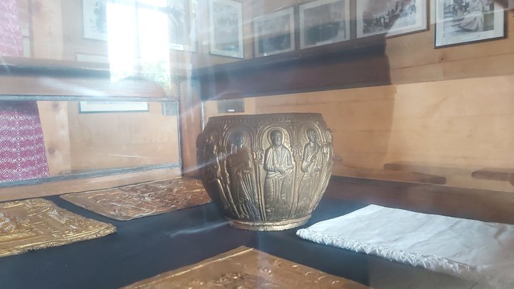 Likhauri-90.jpg
