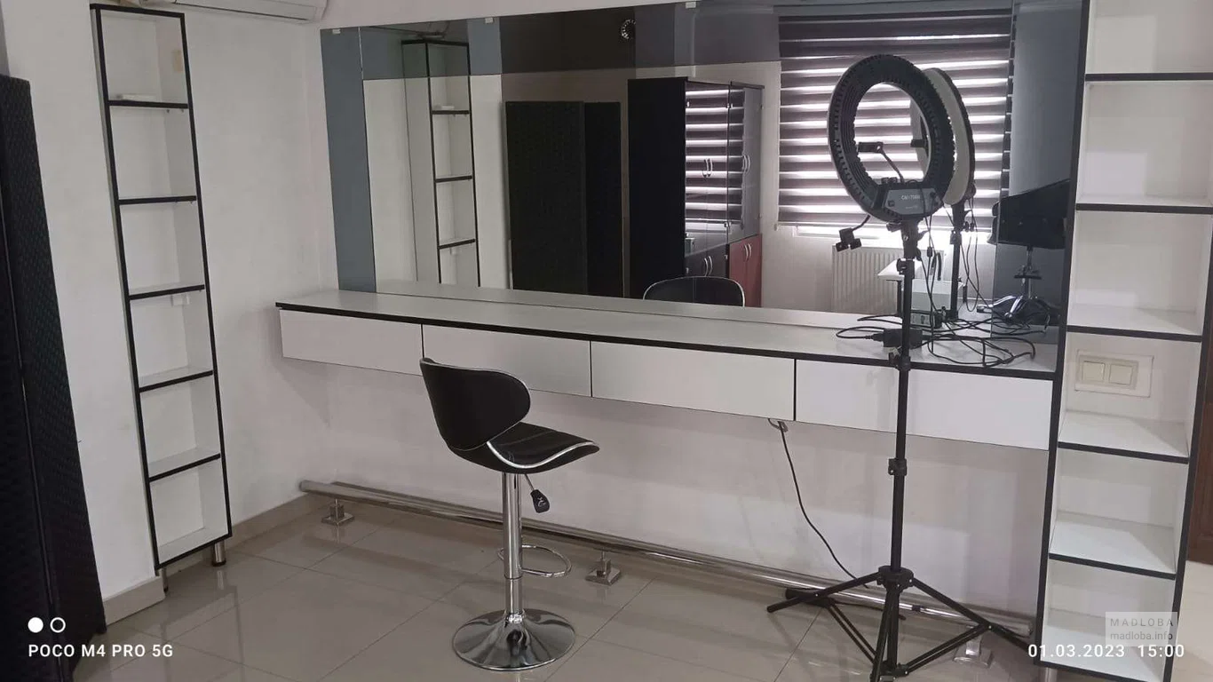 Салон красоты "Locon Beauty Coworking" рабочее место