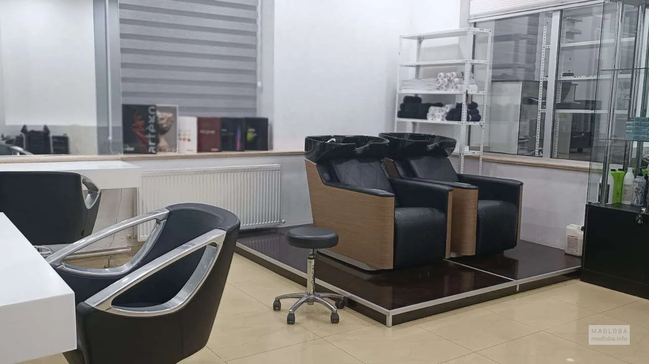 Салон красоты "Locon Beauty Coworking" интерьер