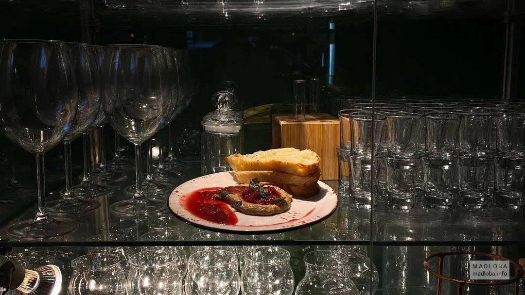 Атмосфера в Love Lab Bar