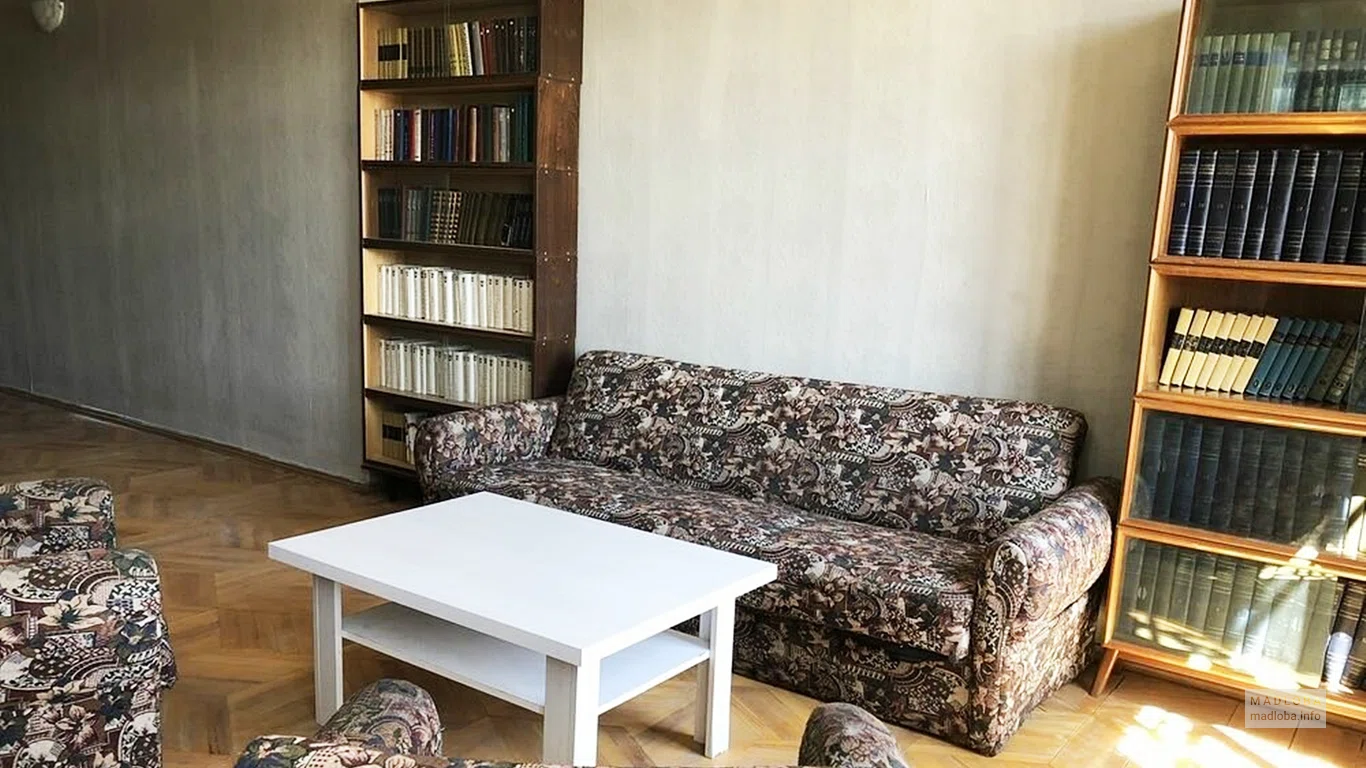 Номер в Lucky Family Hotel в Тбилиси