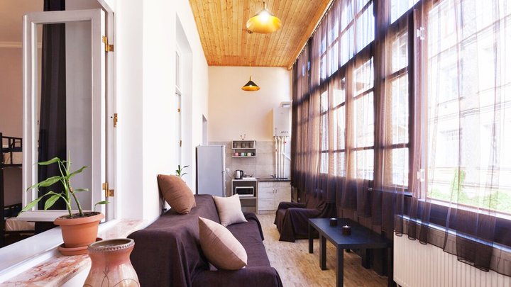Lucky Hostel
