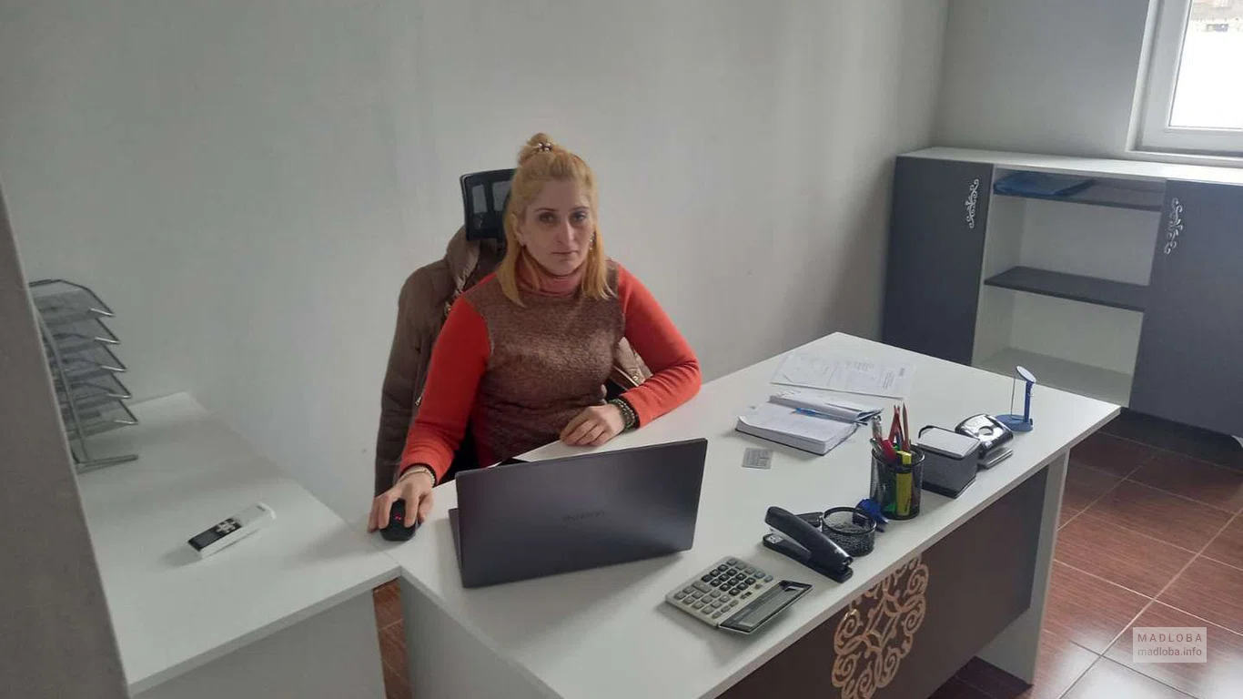 Сотрудники компании MYS LOGİSTİCS GÜMRÜKLEME HOPA-BATUMİ