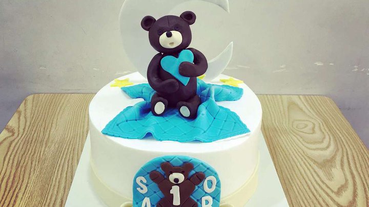 M cake's (food delivery)