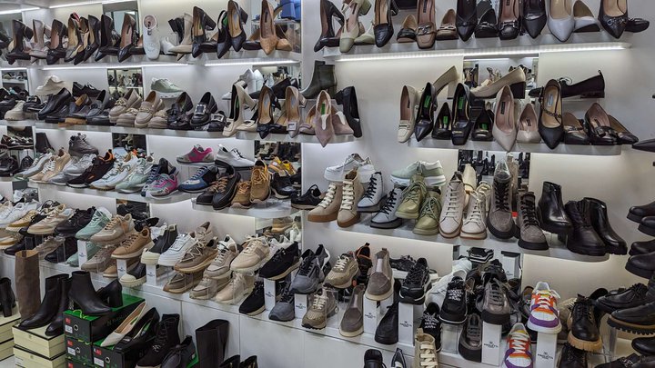 ქალის ფეხსაცმელი (DS Mall)
