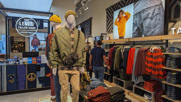 Levi`s (Grand Mall)