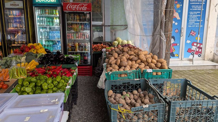 Vegetable and fruit store (Gorgasali St.)