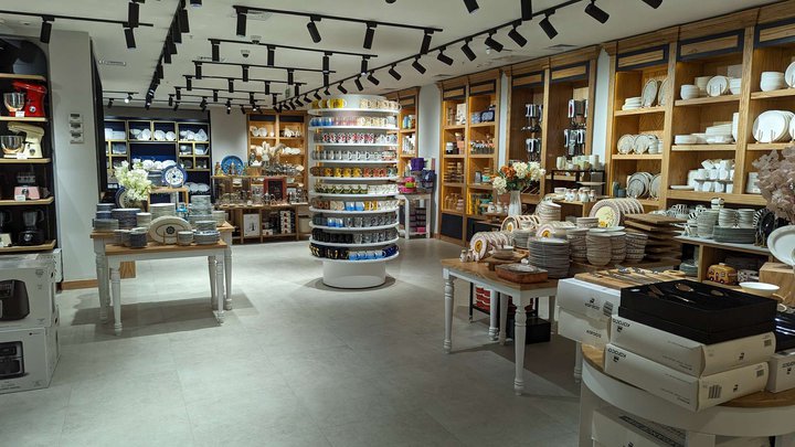 Karaca (Grand Mall)