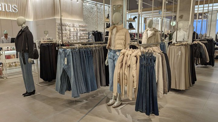Stradivarius (Grand Mall)