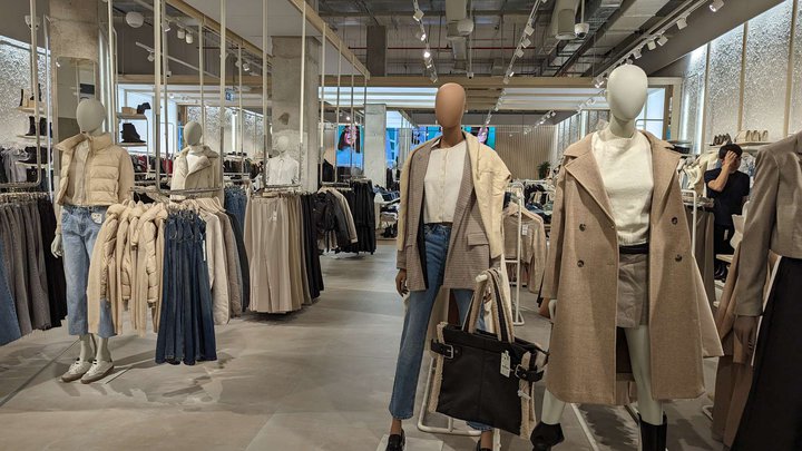Stradivarius (Grand Mall)