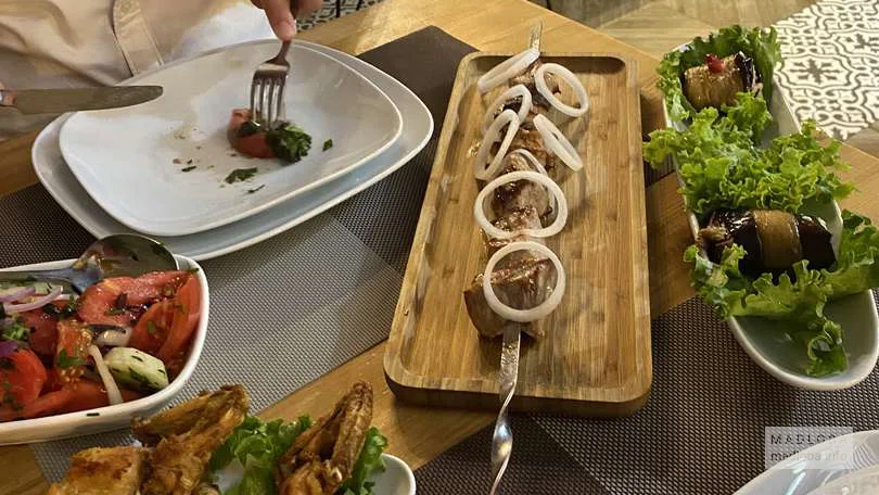 Подача блюд грузинской кухни