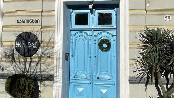 Mariinsky Apartments & Hotel