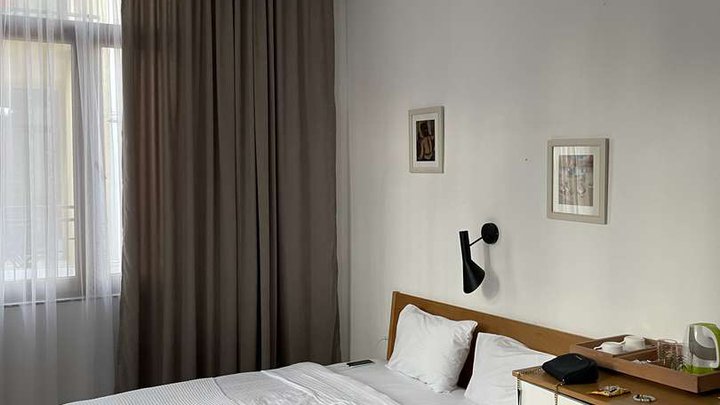 Mariinsky Apartments & Hotel