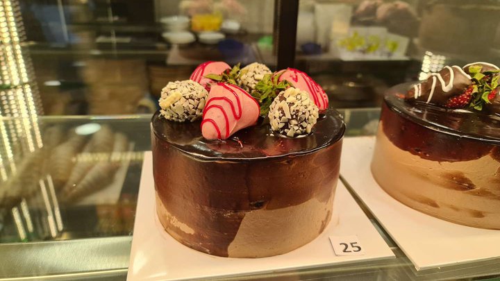 Mari's Cakes