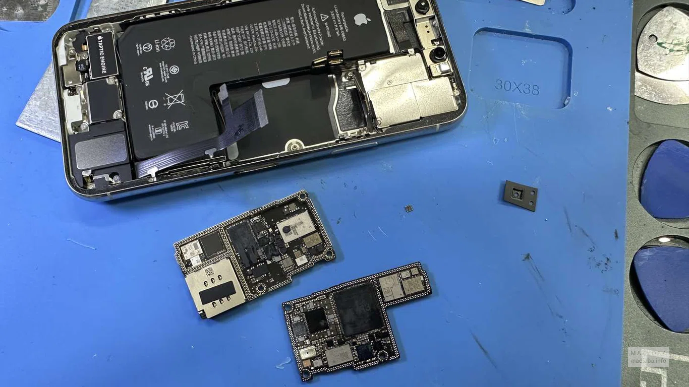 Мастерская по ремонту мобильных телефонов MeMe (Apple Repair Solution)