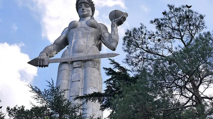 Kartlis Deda (Mother Georgia Monument)