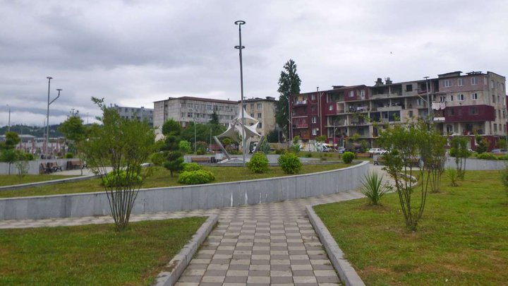 შინდისის გმირების მემორიალი