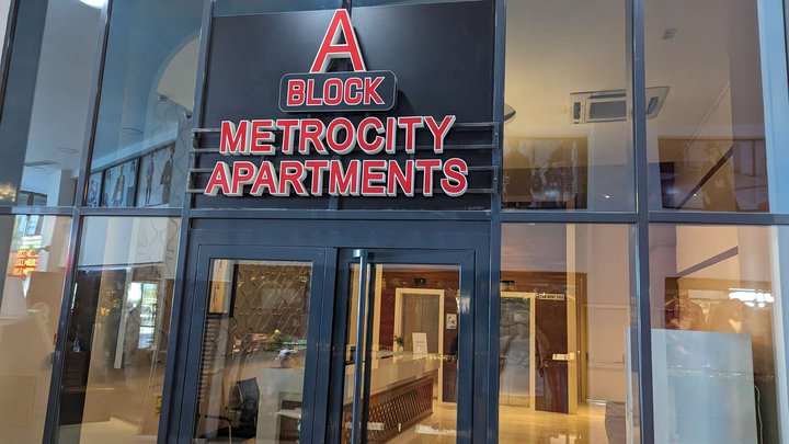 Metro City Apartments & Rezidance