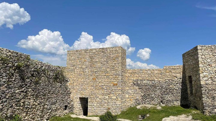 Modinache Fortress