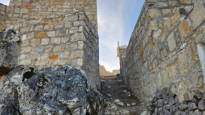 Modinache Fortress