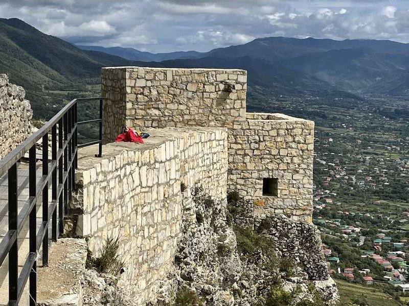 
								Modinache Fortress