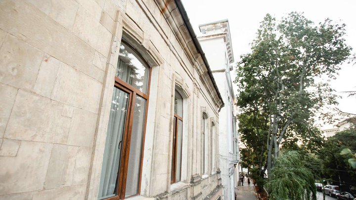 Moedani Apartments