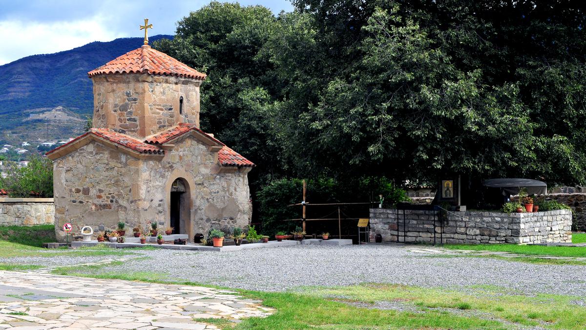 Церковь Св.Нино в Самтавро