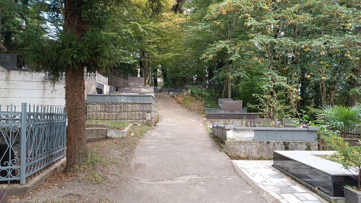 Monastery complex Shemokmedi