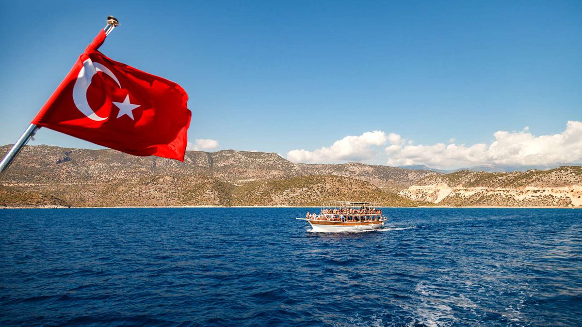 🌅 Bosphorus and Aegean Coast Sea Tours