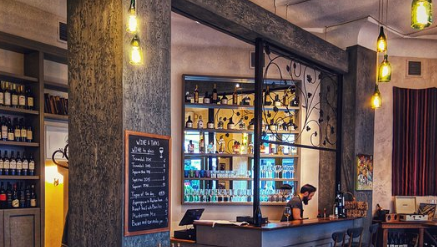 Mosmieri Wine & Tapas