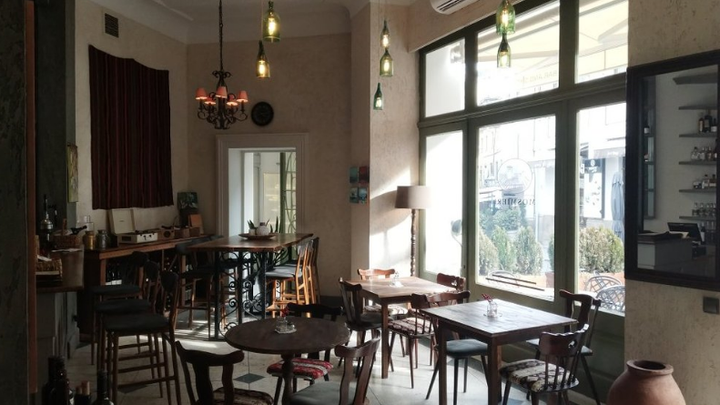 Mosmieri Wine & Tapas